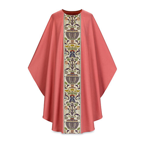 Chasuble brodée rose Slabbinck avec galon décoré 1