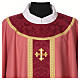 Chasuble Slabbinck rose damas avec croix brodée s2