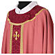 Casula Slabbinck cor-de-rosa damasco com cruz bordada s5