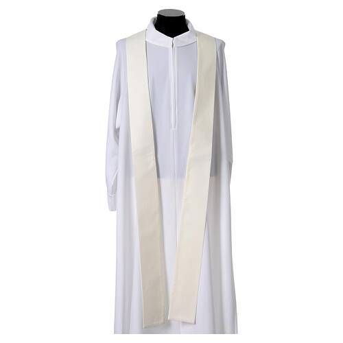 Slabbinck chasuble with reversed collar and machine-embroidered crosses 9
