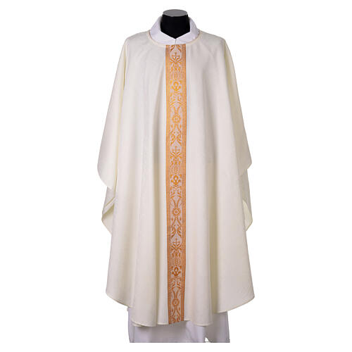 Chasuble gothique Slabbinck avec petit galon tressé 6