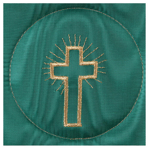Nakrycie na kielich z krzyżem na satynie, zielony kolor 2