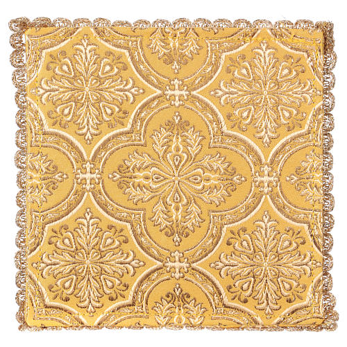 Chalice veil (pall) with cross embroidery on yellow brocade 2