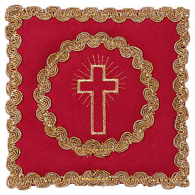 Pale croix tissu rouge