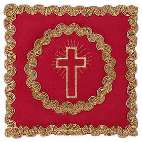 Nakrycie na kielich, wizerunek krzyża, tkanina flokowana czerwona