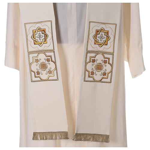 Priest stole in polyester, golden embroidery 2