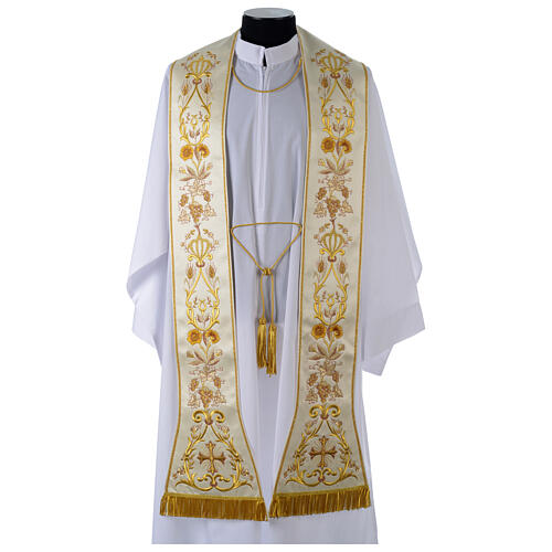 Clergy Stole in satin, machine embroidered with fringes and tassels Gamma 6