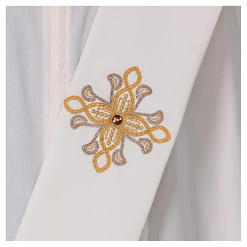 Ivory deacon stole with flower application 80% polyester 20% wool 2