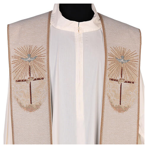 Embroidered stole with marriage symbols ivory 2