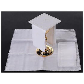 Kelchwäsche-Set, Kreuzmotiv als Stickerei, aus Leinen, Baumwolle und Viskose – 4-teilig