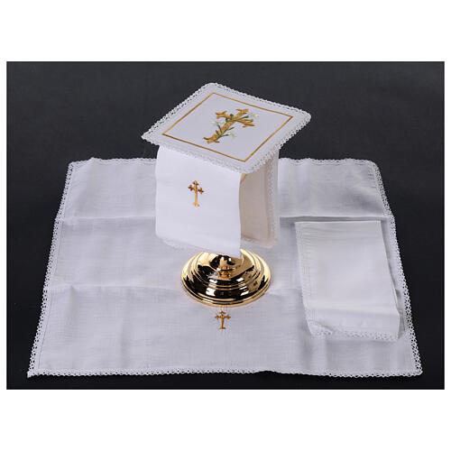 Set of altar linens with golden cross and lilies, cotton, linen and viscose 2
