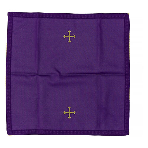 Chalice veil embroidered with a golden cross 10