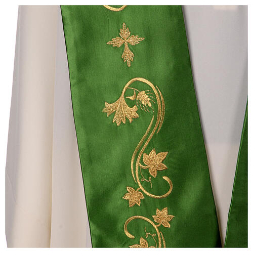 Priest stole with golden embroidery, vines and ears of wheat 3