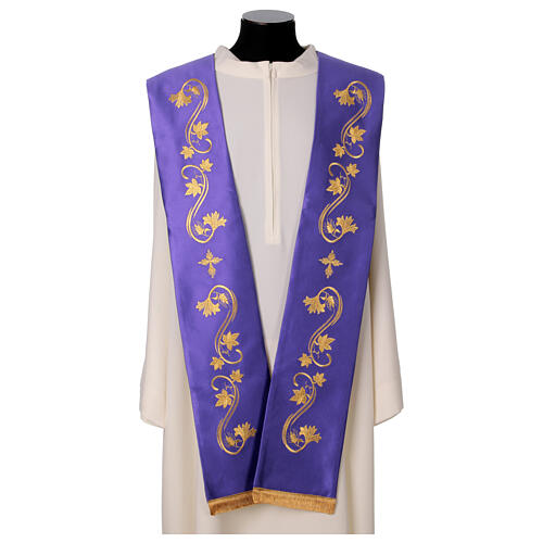 Priest stole with golden embroidery, vines and ears of wheat 19