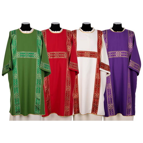 Dalmatic with embroidered galloon, golden crosse, 100% polyester 1
