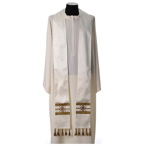 Gamma chasuble with golden embroidered orphrey with crystals, 4 colours 9