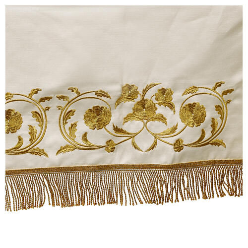 Ivory-coloured altar cloth with gold embroidery and jewel application, 65x40 in 3