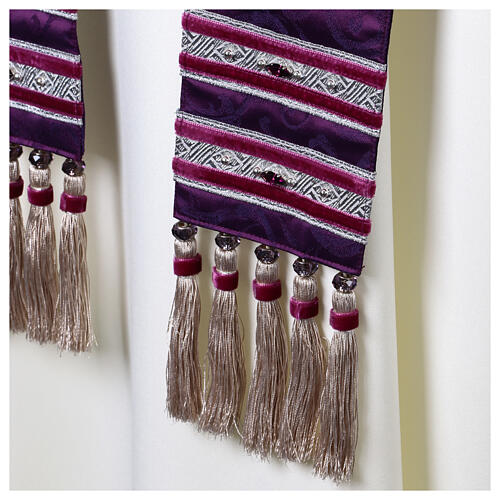 Purple silk damask stole with crystals by Vebi Confezioni 6