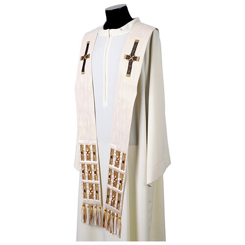 Estola branca em pura seda com passamanaria em ouro e cristais Vebi Confezioni 3