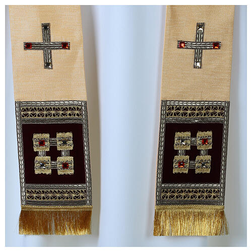 Gold stole with crystals and velvet  2