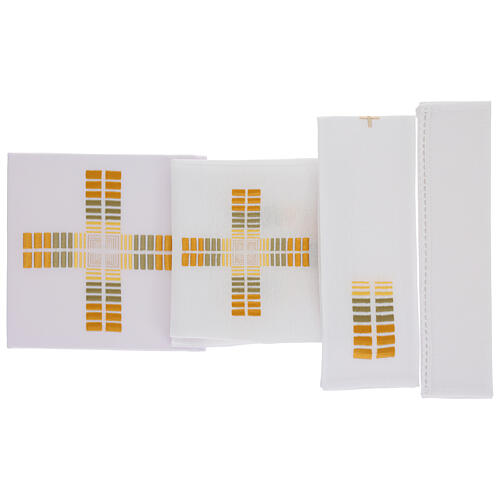 Mass altar linen set with modern geometric motifs crosses 3