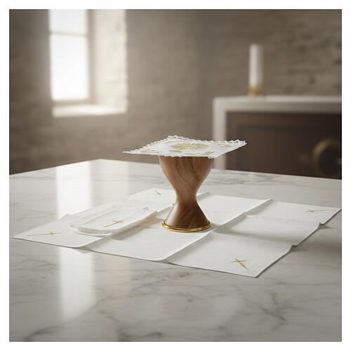 Complete altar linen set JHS chalice and host with gold embroidery 2