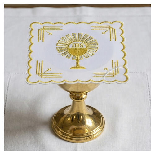Chalice veil with chalice and host, gold finish on polyester 2