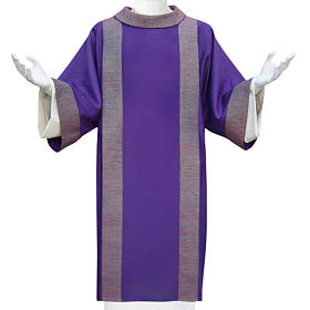 Chapes, Chasubles Romaines, Dalmatiques: Dalmatique 100% laine, applications en soie