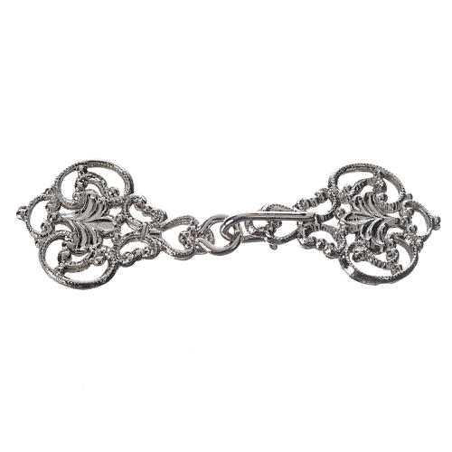 Tunic clasp, silver-plated, leaf 1
