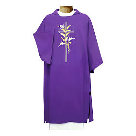 Embroidered dalmatic with symbol of the cross and of intertwined ears of wheat