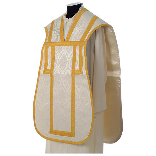 Roman Fiddleback Chasuble in damask fabric with satin lining and golden edges Gamma 3