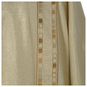 Chapes, Chasubles Romaines, Dalmatiques: Dalmatique ivoire travaillée or bande appliquée moderne