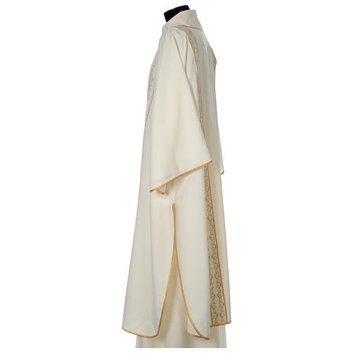 Dalmatic with golden decoration and velvet gallons, ivory 6