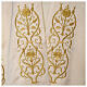 Véu umeral cor de marfim IHS decorações douradas s5
