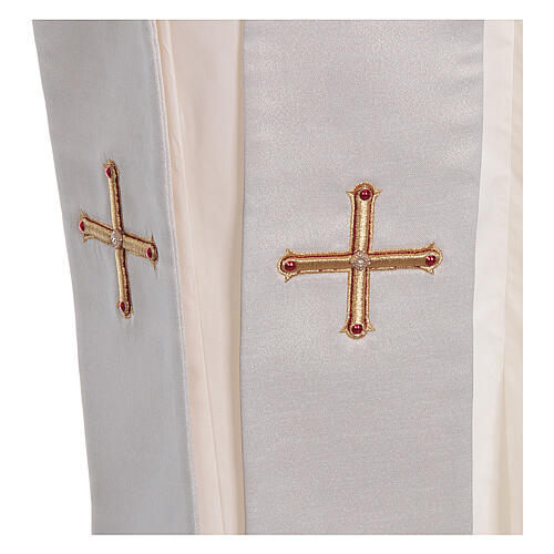 Embroidered dalmatic and stole gold 100% polyester 5