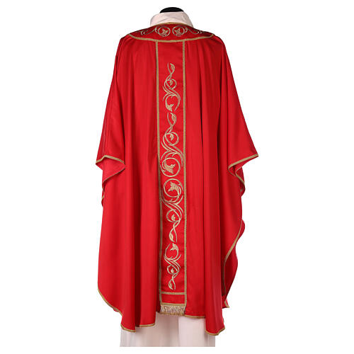 Embroidered chasuble with golden decorations in 100% polyester 11