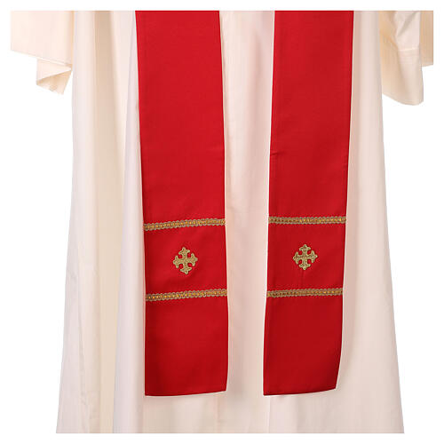 Embroidered chasuble with golden decorations in 100% polyester 13