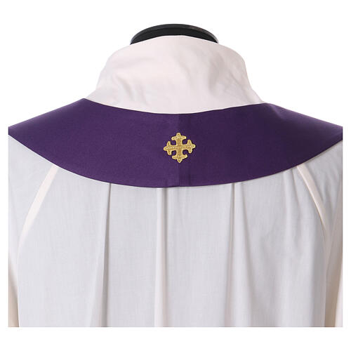 Embroidered chasuble with golden decorations in 100% polyester 14