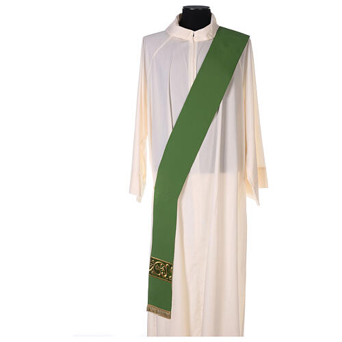 Dalmatic 100% polyester, galloon, gold embroidery Gamma 12