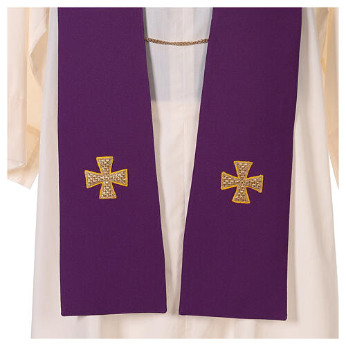 Dalmatic with cross embroidery, 100% polyester Gamma 9