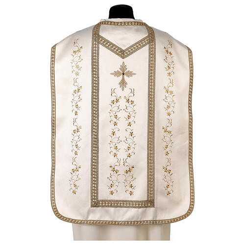 Roman ivory chasuble with golden embroidery, cotton polyester satin 5