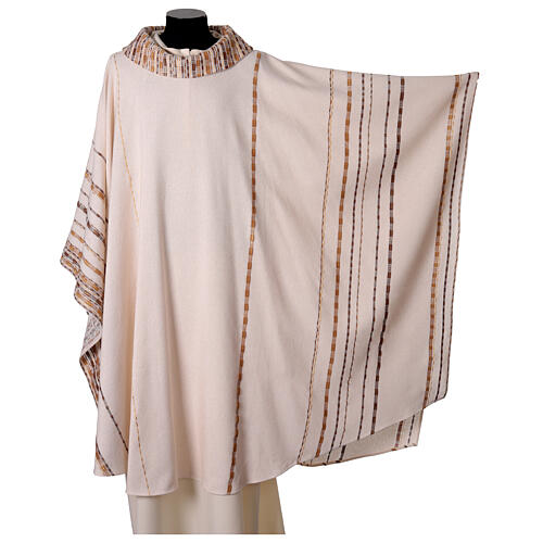 Ivory chasuble of hand-woven raw silk with golden ribbons by Atelier Sirio 4