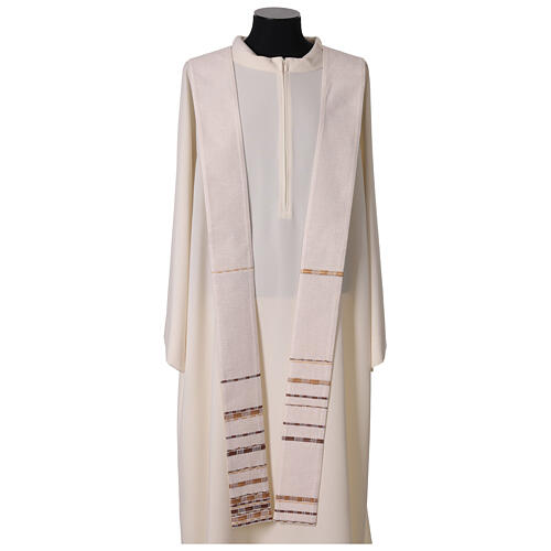 Ivory chasuble of hand-woven raw silk with golden ribbons by Atelier Sirio 9