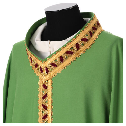 Pure woolen chasuble by Gamma with trimming braided by hand 2