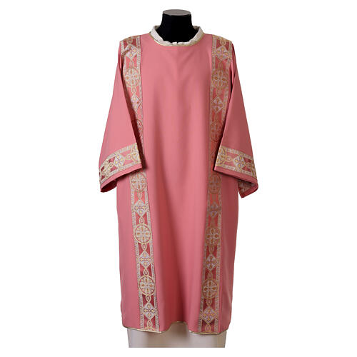 Dalmática tejido Vatican color rosa entorchado bordado frente 1