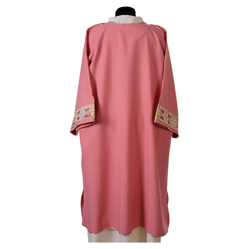 Dalmática tejido Vatican color rosa entorchado bordado frente 5