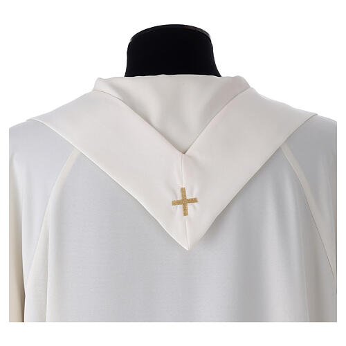 Cream-coloured chasuble with 2025 Jubilee official logo 7