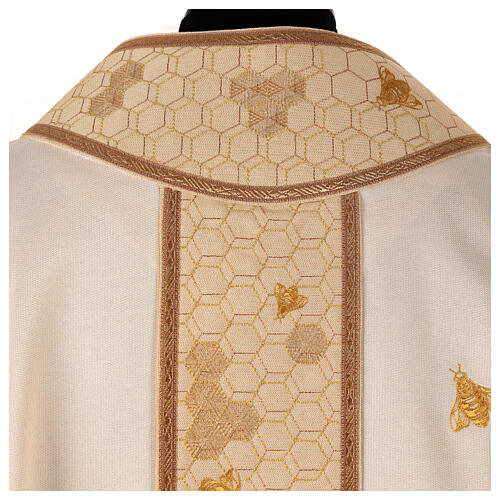 Golden chasuble with bees and honeycomb pattern on central band, Atelier Sirio design 8