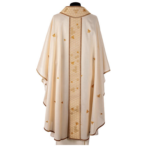 Golden chasuble with bees and honeycomb pattern on central band, Atelier Sirio design 9