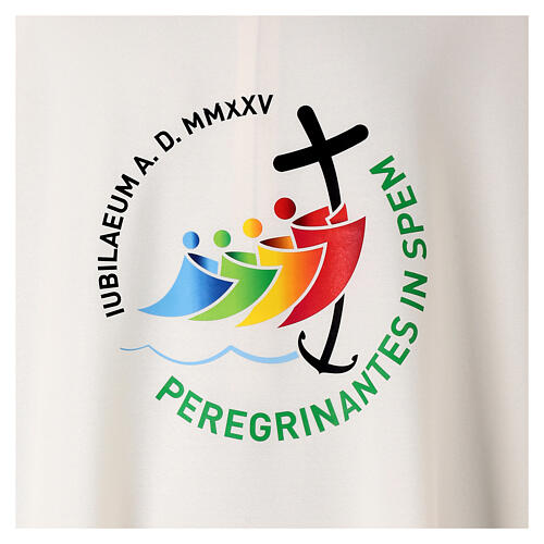 Dalmatic with printed official logo of 2025 Jubilee, ivory-coloured polyester, Multilingual 3